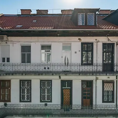 Loft-style By Nw 布达佩斯